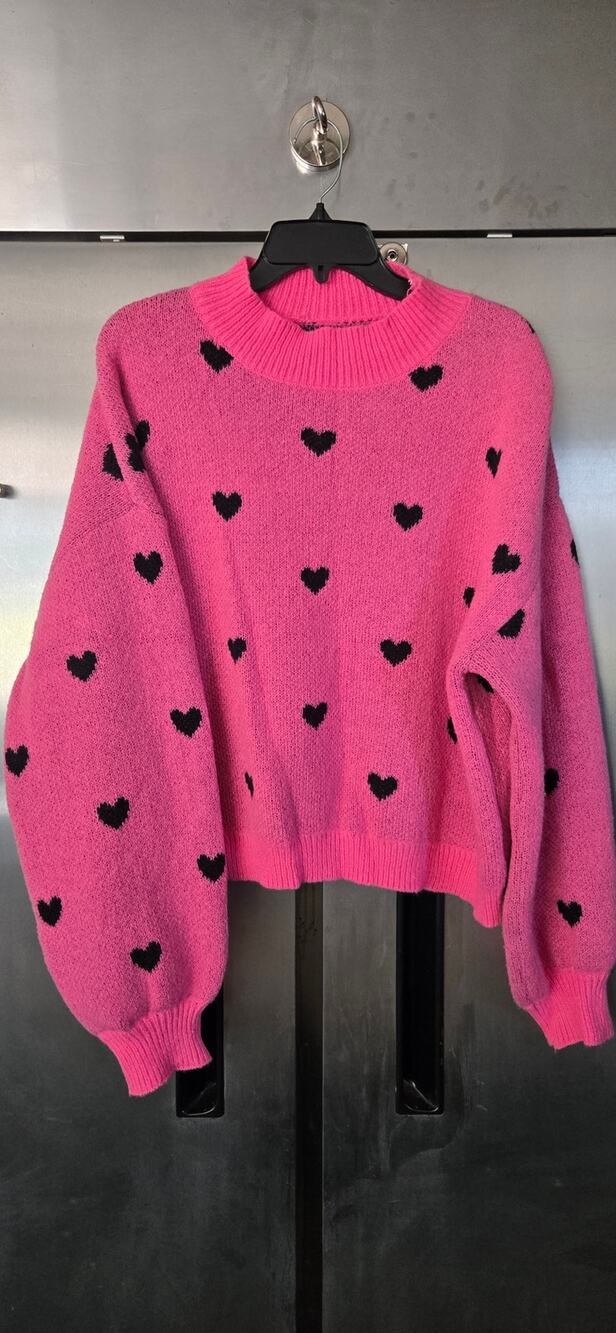 SHEIN Women's Pink Black Heart Print Cropped Sweater Size XL